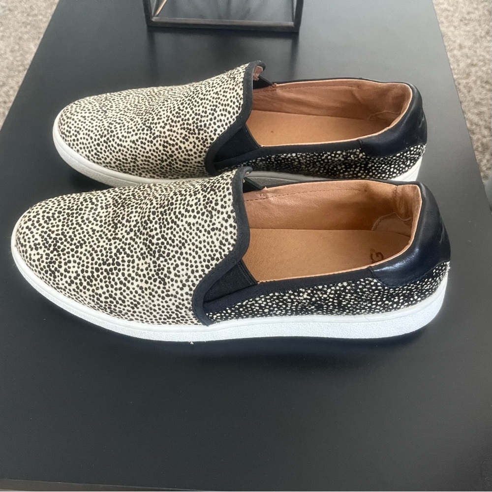 UGG slip on shoes